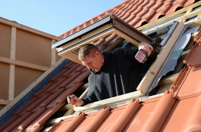 Pose de fenêtres de toit Velux à Hodent